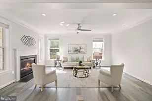 42669 Emperor Dr, Brambleton, VA 20148 - Photo 15
