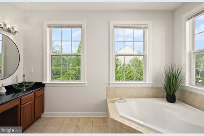 42669 Emperor Drive, Brambleton, VA 20148 - Photo 47
