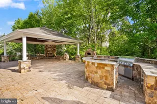 42669 Emperor Dr, Brambleton, VA 20148 - Photo 29