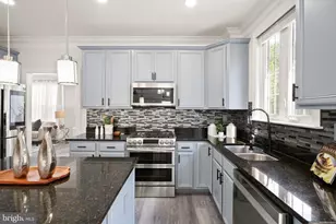 42669 Emperor Dr, Brambleton, VA 20148 - Photo 25