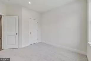 42198 Shining Star Sq, Ashburn, VA 20148 - Photo 25