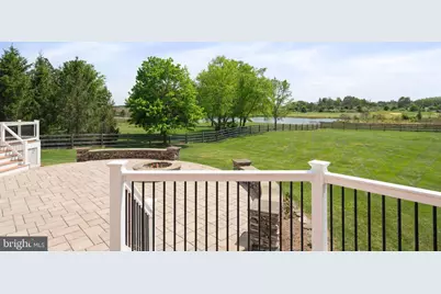 16328 Limestone Court, Leesburg, VA 20176 - Photo 7