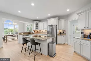 16328 Limestone Ct, Leesburg, VA 20176 - Photo 3