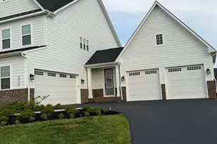 23738 Great Bnd Ln, Aldie, VA 20105 - Photo 9