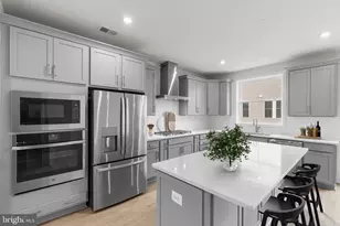 42145 Picasso Sq, Ashburn, VA 20148 - Photo 3