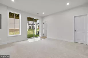 42145 Picasso Sq, Ashburn, VA 20148 - Photo 29
