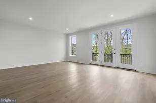 42145 Picasso Sq, Ashburn, VA 20148 - Photo 15