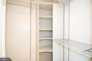 20818 Shy Beaver Ct, Ashburn, VA 20147 - Photo 33