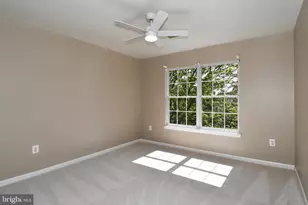 20818 Shy Beaver Ct, Ashburn, VA 20147 - Photo 37