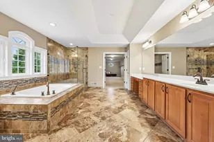 16720 Falconhurst Dr, Purcellville, VA 20132 - Photo 35