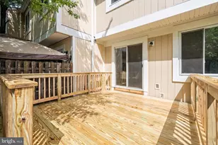 40 Sugarland Square Ct, Sterling, VA 20164 - Photo 31
