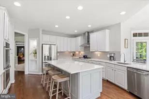 25777 Phar Lap Ct, Chantilly, VA 20152 - Photo 19