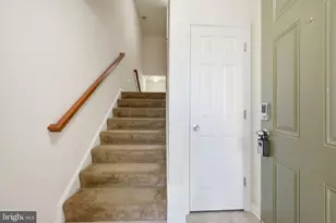 43849 Kingston Station Terrace, Ashburn, VA 20148 - Photo 11