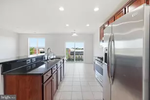 43849 Kingston Station Terrace, Ashburn, VA 20148 - Photo 5