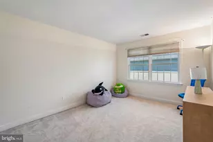 25765 Howerton Dr, Chantilly, VA 20152 - Photo 29