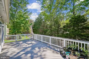 25765 Howerton Dr, Chantilly, VA 20152 - Photo 15