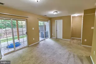 21760 Goose Cross Terrace, Ashburn, VA 20147 - Photo 3