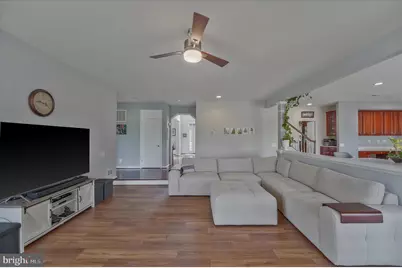 43820 Churchill Glen Drive, Chantilly, VA 20152 - Photo 21