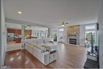 43820 Churchill Glen Drive, Chantilly, VA 20152 - Photo 19