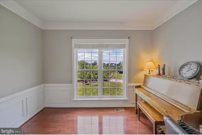 43820 Churchill Glen Drive, Chantilly, VA 20152 - Photo 9