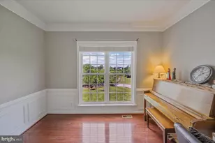 43820 Churchill Glen Dr, Chantilly, VA 20152 - Photo 9