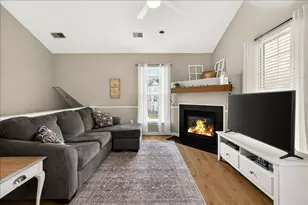 25280 Lake Shore Square, Chantilly, VA 20152 - Photo 7
