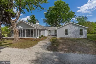 15630 Edgegrove Rd, Purcellville, VA 20132 - Photo 1