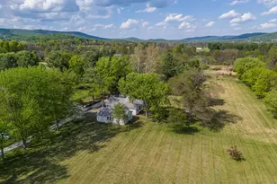 15630 Edgegrove Rd, Purcellville, VA 20132 - Photo 5