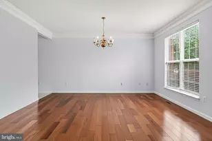 25825 Spring Farm Cir, Chantilly, VA 20152 - Photo 23