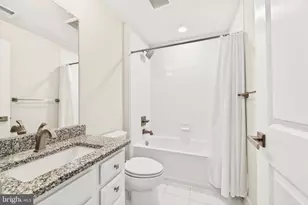 42706 Burbank Terrace, Sterling, VA 20166 - Photo 33