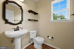 509 Edmonton Terrace NE, Leesburg, VA 20176 - Photo 15