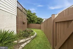 509 Edmonton Terrace NE, Leesburg, VA 20176 - Photo 35