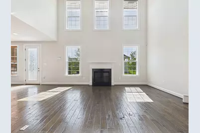 42106 Barrymoore Place, Chantilly, VA 20152 - Photo 9