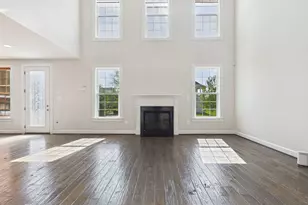 42106 Barrymoore Pl, Chantilly, VA 20152 - Photo 9