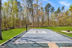 21247 Smokehouse Ct, Ashburn, VA 20147 - Photo 47