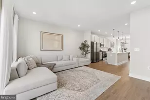 22906 Tawny Pine, Ashburn, VA 20148 - Photo 7