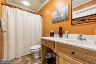 34930 Vancoff Ln, Round Hill, VA 20141 - Photo 15