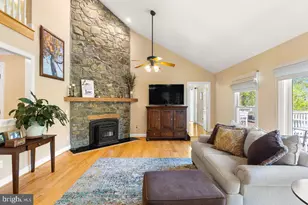 34930 Vancoff Ln, Round Hill, VA 20141 - Photo 17
