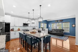 25478 Kinsale Pl, Aldie, VA 20105 - Photo 17
