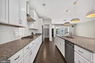 23685 Hopewell Manor Terrace, Ashburn, VA 20148 - Photo 13