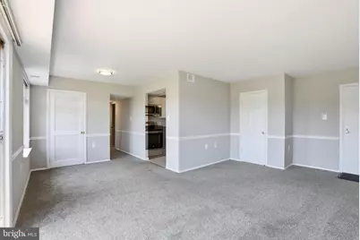 125-P Clubhouse Drive SW #10, Leesburg, VA 20175 - Photo 5