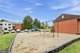 125-P Clubhouse Dr SW, Leesburg, VA 20175 - Photo 17