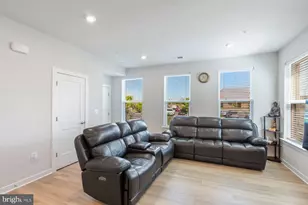 44504 Wolfhound Sq, Ashburn, VA 20147 - Photo 5