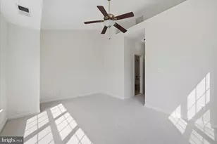 20471 Greymont Terrace, Ashburn, VA 20147 - Photo 23