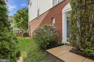 20471 Greymont Terrace, Ashburn, VA 20147 - Photo 3