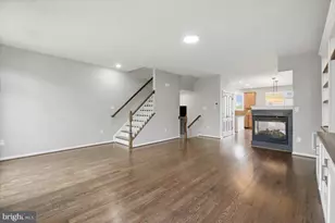 42770 Hay Rd, Ashburn, VA 20147 - Photo 13