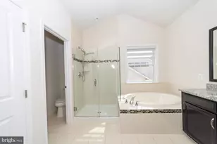 24446 Carolina Rose Cir, Aldie, VA 20105 - Photo 29