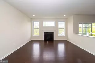 24446 Carolina Rose Cir, Aldie, VA 20105 - Photo 11