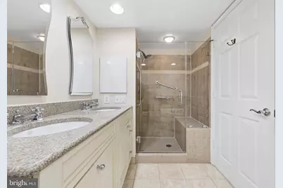 19385 Cypress Ridge Terrace #317, Leesburg, VA 20176 - Photo 15