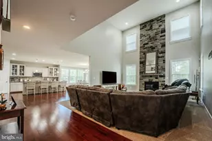 14963 Creek Point Ct, Hillsboro, VA 20132 - Photo 7